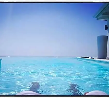 White Club Resort *